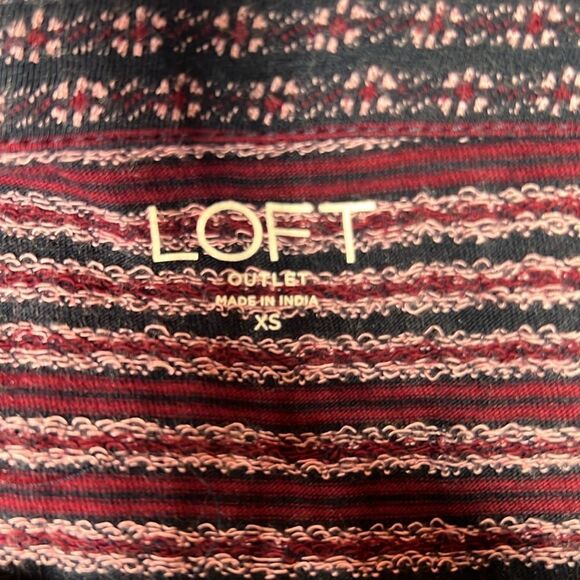Loft size XS wine print 3/4 sleeve boatneck striped top - Picture 6 of 6